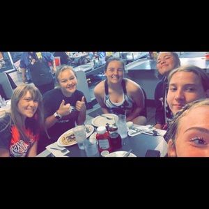 Meet your Posher, Victoria